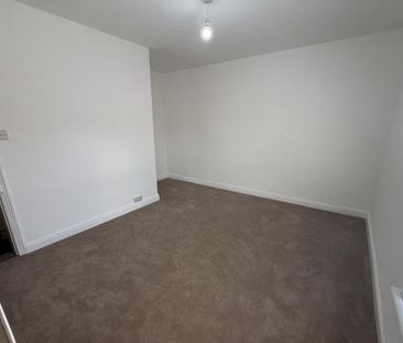 2 Bedroom Terraced To Let - Photo 5