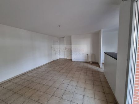 Location Appartement 3 pièces 58m² TOULOUSE 31200 - Photo 3