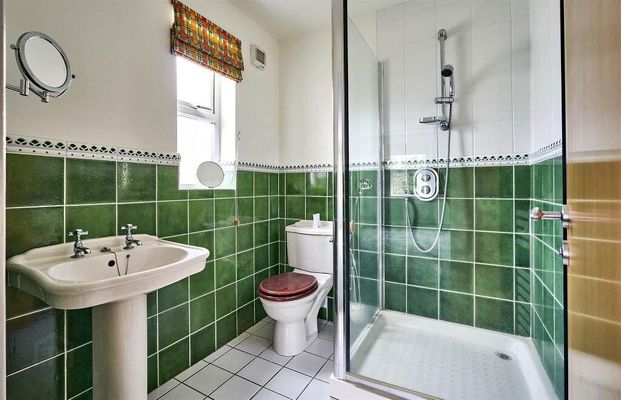 Apt9, Priory Manor, Holywood, BT18 0LD - Photo 1