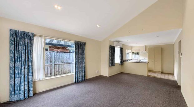 Welcome to 4/3 Byron Street - Photo 1