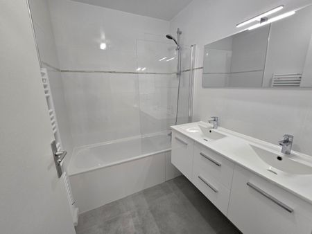 Tout savoir sur cet appartement dans le quartier Ile de la Jatte-Parc d'Orléans, à Neuilly-sur-Seine - Photo 4