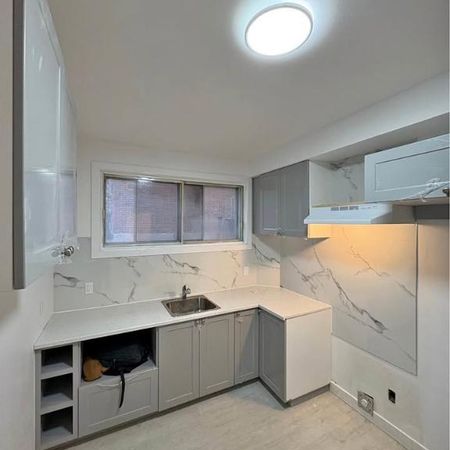 Appartement 4 ½ rénové à Saint-Léonard - Photo 3