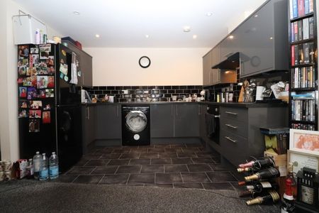 Victory Road, Clacton-On-Sea, CO15, Property for rent - Photo 4