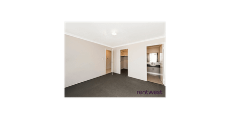 IT'S ALL ABOUT LOCATION! - Photo 4