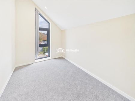 2 bedroom detached house to rent - Photo 5