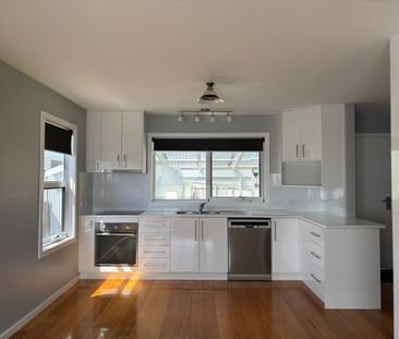 Low maintenance living in Montello! - Photo 3