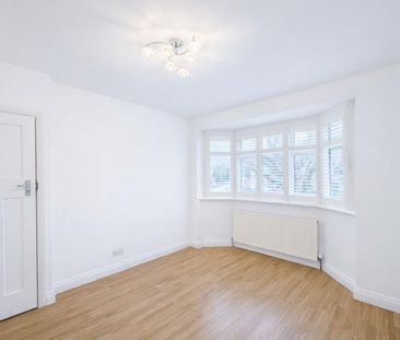 3 bedroom House To Let - Photo 6