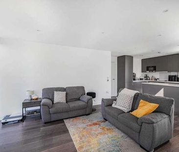 Pinnacle Apartments, Cr, Croydon, CR0 - Photo 1