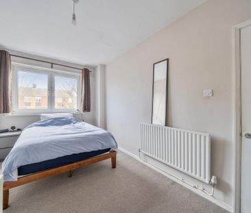 2 bedroom maisonette to rent - Photo 4