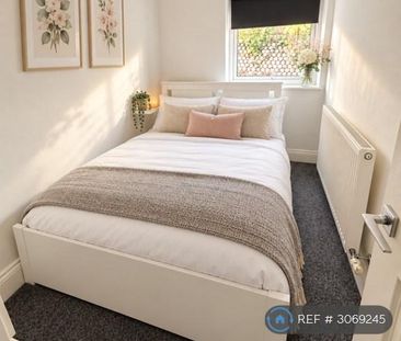 1 bedroom in a house share to rent - Photo 6