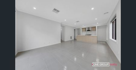 Spacious Modern Family Home in the Heart of Wollert – Close to Schools & Amenities - Photo 3