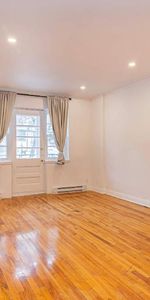 TRES GRAND 3 1/2 - 3485 ELLENDALE - RECEMMENT RENOVE - Photo 4