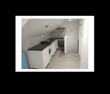 Studio Flat, Sevington Road, NW4 - Photo 1