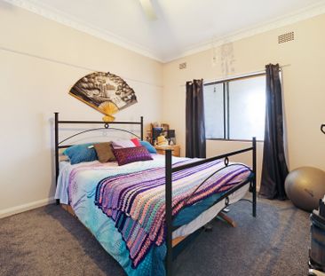 SOUTH TAMWORTH - 3 Bedroom Home - Photo 5