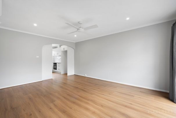 3/2 Coorie Ave, Bayswater VIC 3153 - House For Rent | Domain - Photo 1