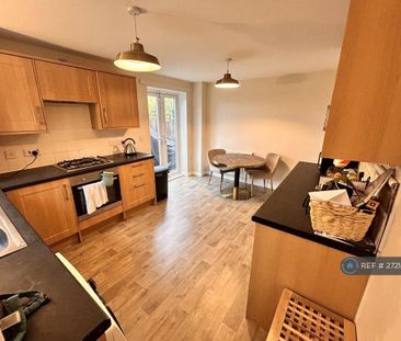 3 bedroom detached house to rent - Photo 6