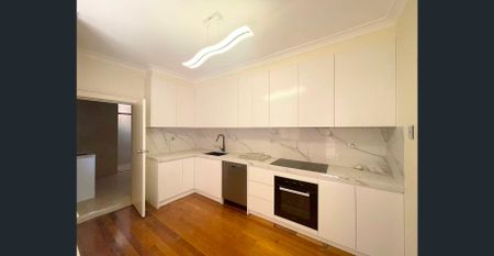 Renovated 4-Bedroom Terrace Home | Prime Chippendale Location - Photo 5
