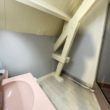 Location Appartement 1 pièce 17m² BOURGES 18000 - Photo 3