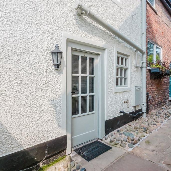 2 bedroom semi-detached house to rent - Photo 1