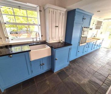Lavender Cottage, Main Street, Grove, Retford, DN22 - Photo 1