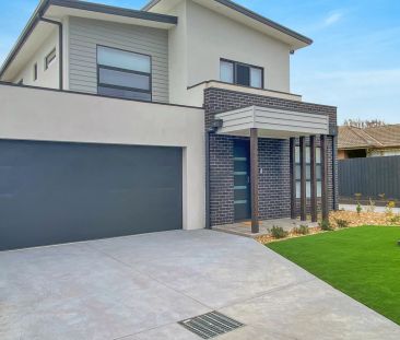 Modern Beachside Living - Photo 3