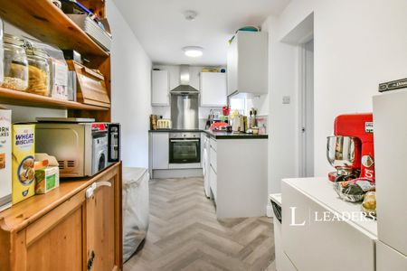 3 bedroom house to rent Wincombe Street, Manchester, M14 - Photo 5