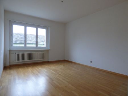 Conveniently located, living not far from the beautiful Lake Zurich! - Photo 4