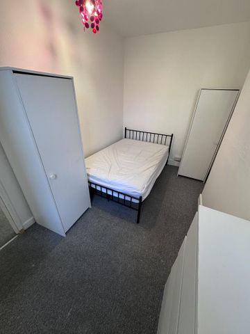 1 bedroom ground floor maisonette to rent - Photo 2