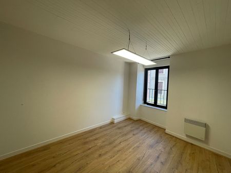 Location Appartement 3 pièces 64m² - Photo 3