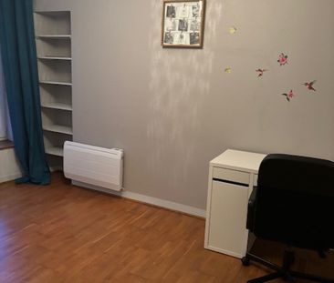 Location Appartement 3 pièces 48m² CHERBOURG-EN-COTENTIN 50100 - Photo 6