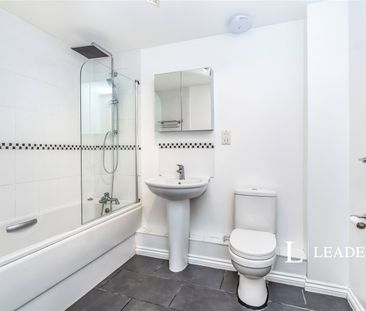 property to rent Gawton Crescent, CR5 - Photo 5