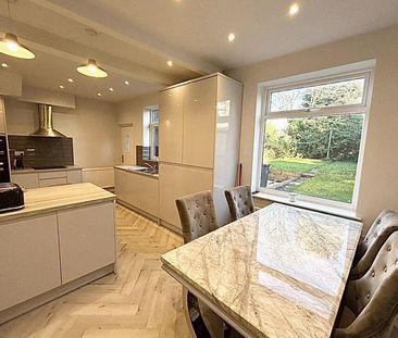 3 bedroom semi-detached house to rent - Photo 5