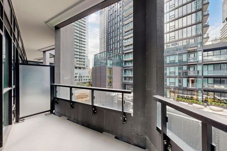 For Lease - 110 Broadway Avenue Unit# 411, Toronto, Ontario - Photo 2
