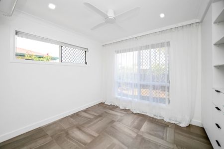 Modern Family Living in the Heart of Kirwan - Photo 2