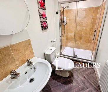 3 bedroom terraced to rent Penfleet Avenue, Stoke-on-Trent, ST3 - Photo 3