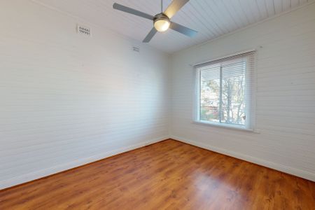 21 Tarin Street, Mayfield East NSW 2304 - Photo 3