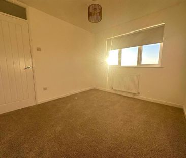 3 bedroom detached house to rent - Photo 6