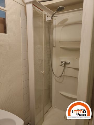 Location Appartement 2 pièces 46m² - Photo 4