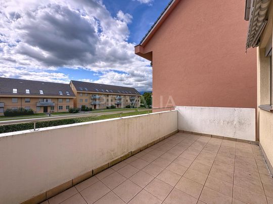 Bel appartement avec balcon et vue dégagée - Foto 1