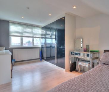 4 bedroom terraced house to rent - Photo 1