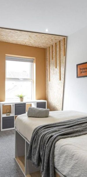 1 bedroom in a house share to rent - Photo 1