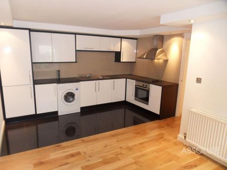 2 bedroom flat to rent - Photo 3