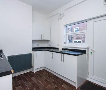 2 bedroom terraced house to rent - Photo 6