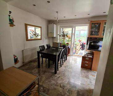 1 bedroom in a house share to rent - Photo 6