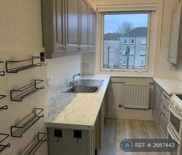 3 bedroom flat to rent - Photo 1