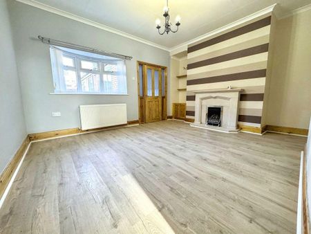 South View, Shiney Row, Houghton Le Spring, Tyne and Wear, DH4 4JR - Photo 4
