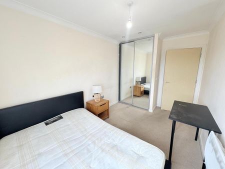 2 bedroom apartment to rent - Photo 5