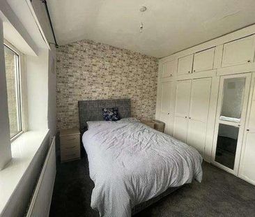 Yews Green, Clayton, Bradford, BD14 - Photo 4