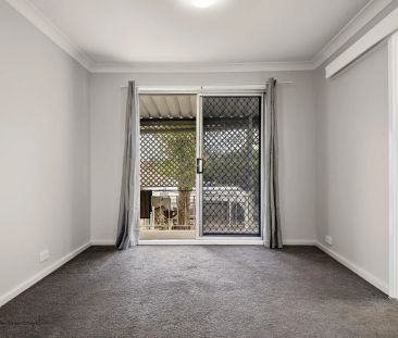 Three Bedroom House - Photo 1