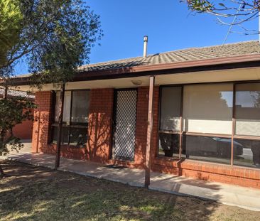 Centrally Located Unit! - Photo 3